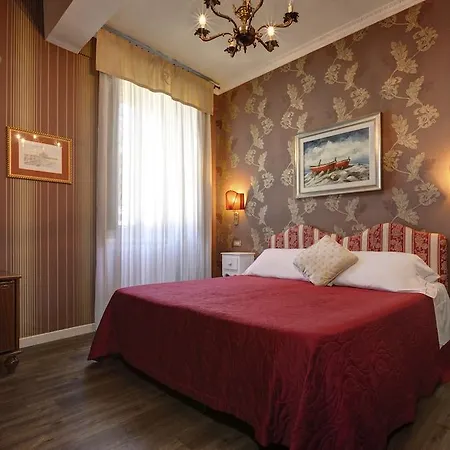 Hotell Residenza In Farnese 4*