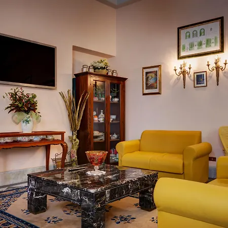 ホテル レジデンツァ ファルネーゼ 4*