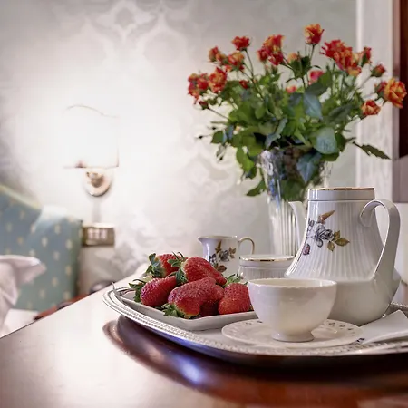 レジデンツァ ファルネーゼ ホテル ローマ