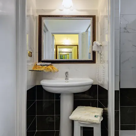 Residenza In Farnese 4* Rom