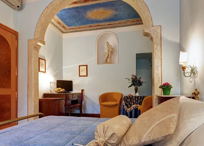 Hotel Residenza In Farnese 4*