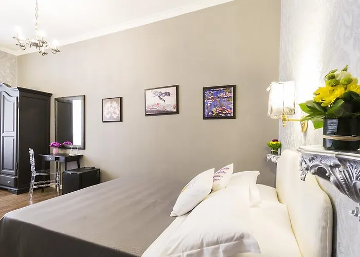 Hotel Residenza In Farnese 4*