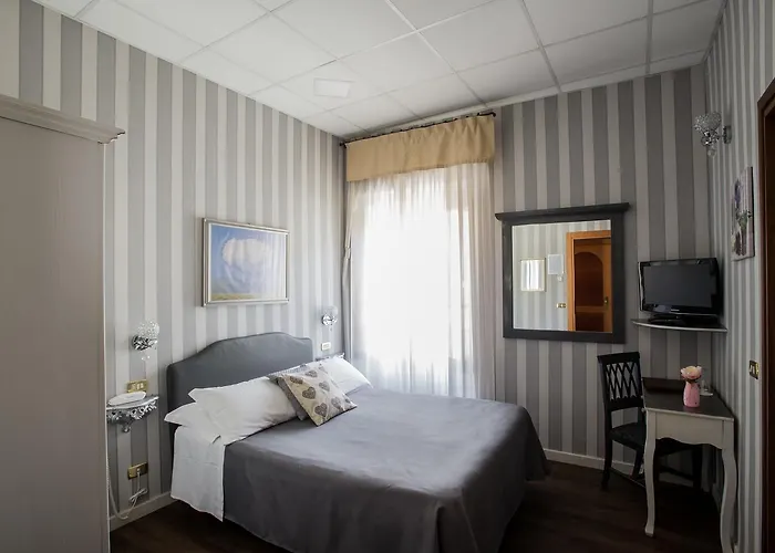 Residenza In Farnese 4*
