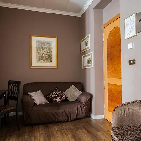 Otel Residenza In Farnese 4*